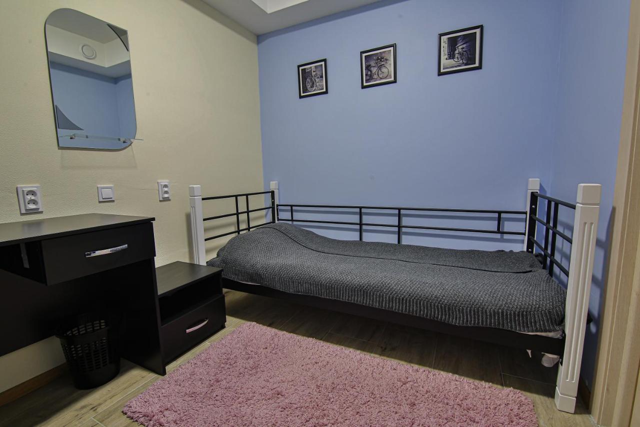 Battle Mile Hostel Cherkasy Exterior photo