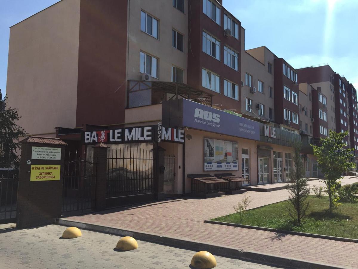 Battle Mile Hostel Cherkasy Exterior photo