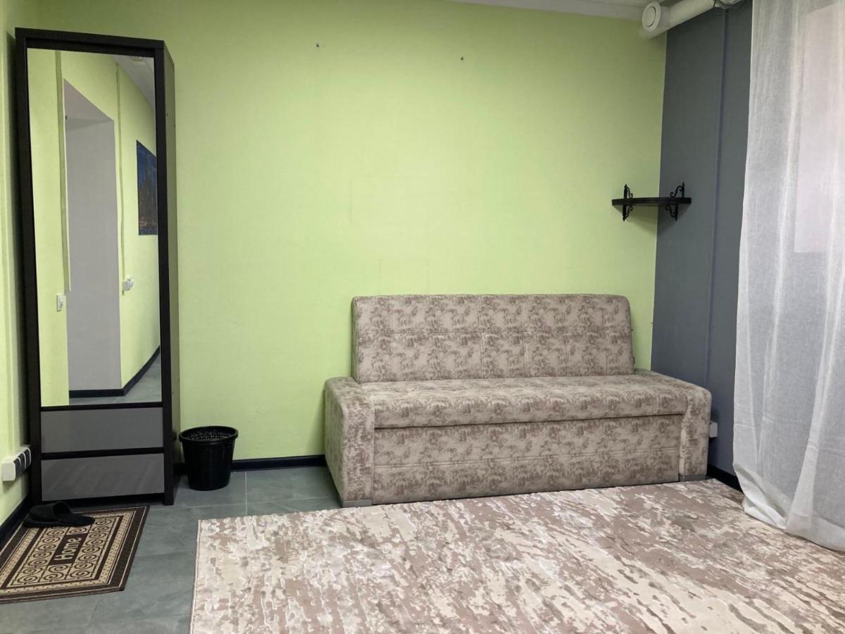 Battle Mile Hostel Cherkasy Exterior photo